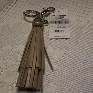 Lg. Tassel